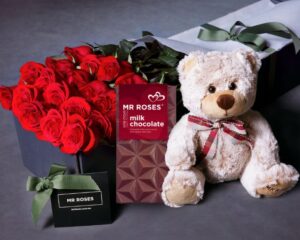 mrroses_valentines-day-roses_valentines-chocolate-bar-teddy